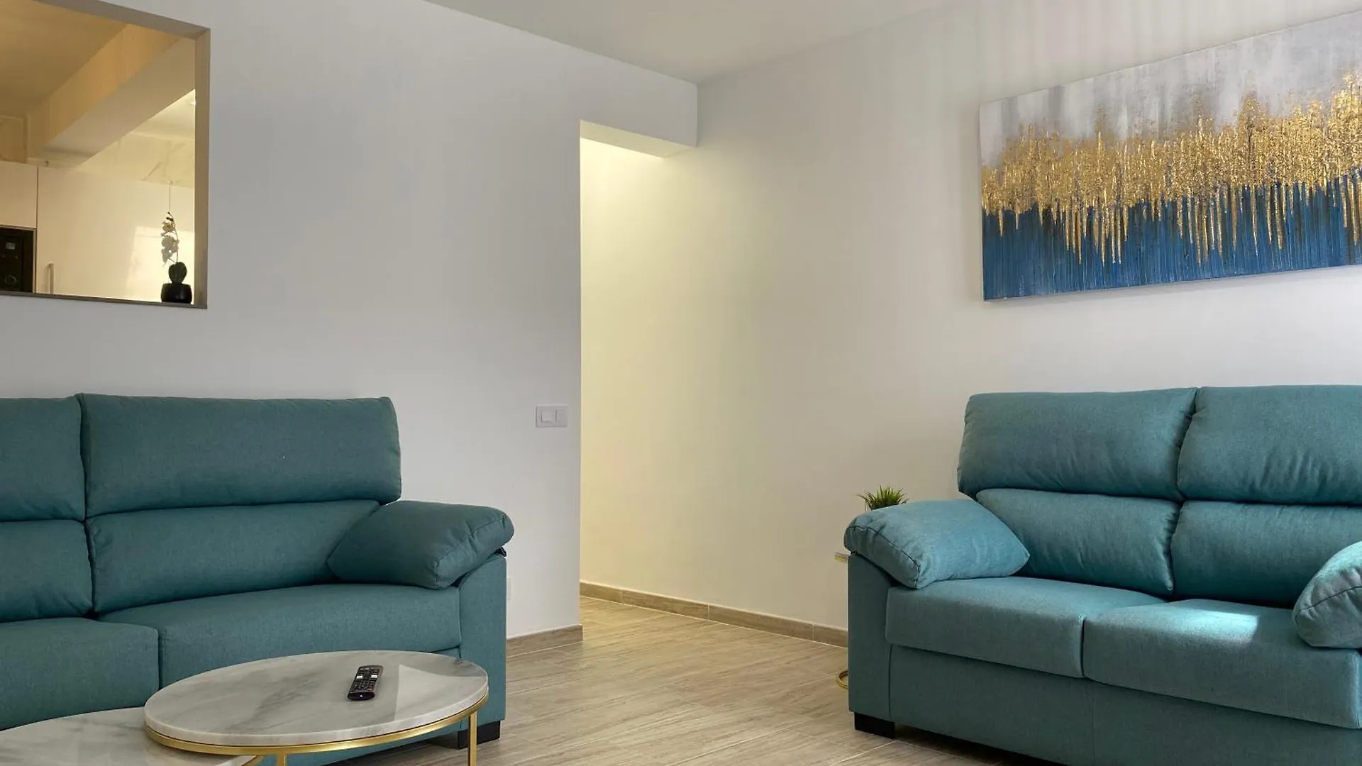 South Corner Holiday Home Адехе