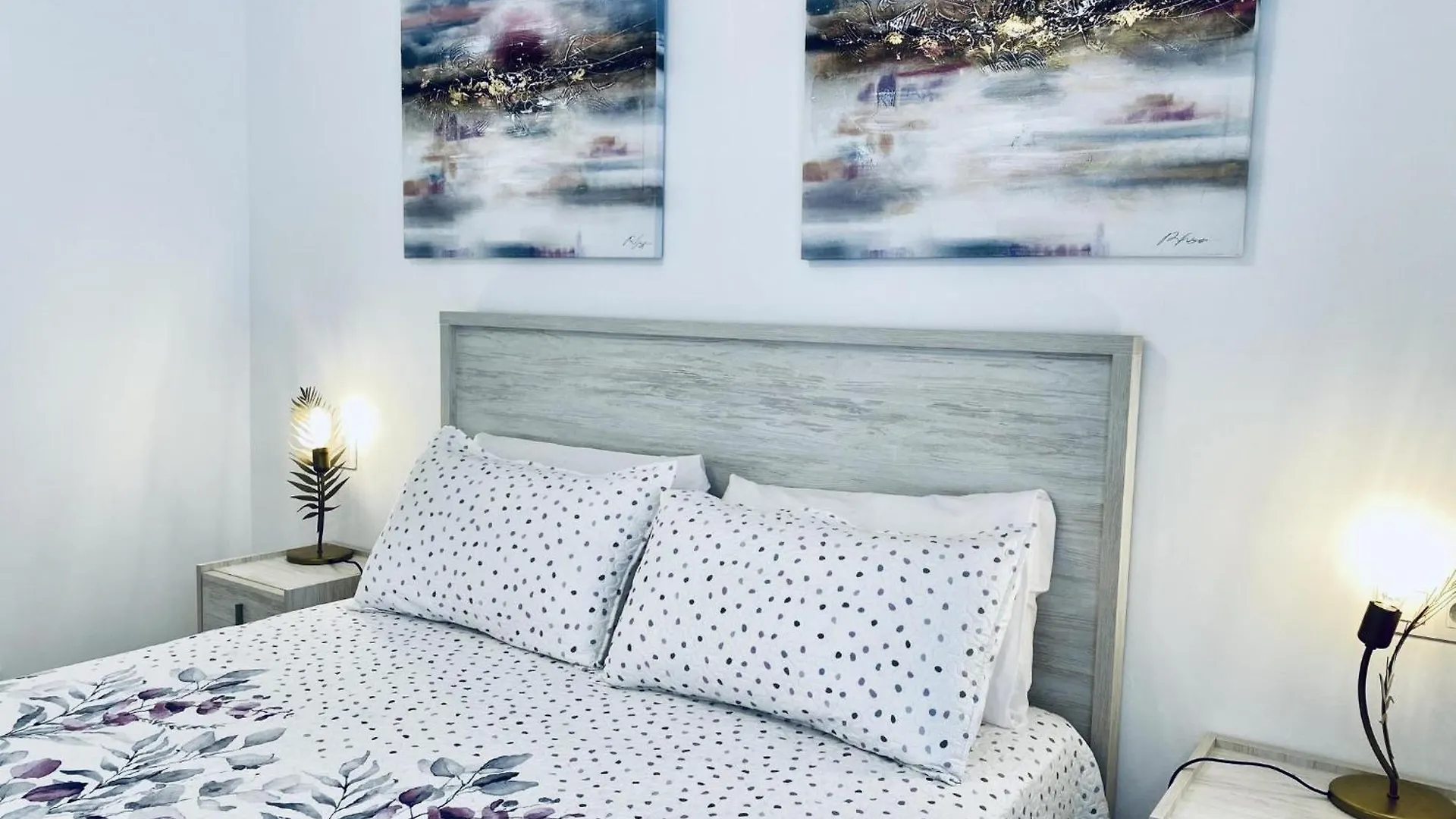 South Corner Holiday Home Адехе